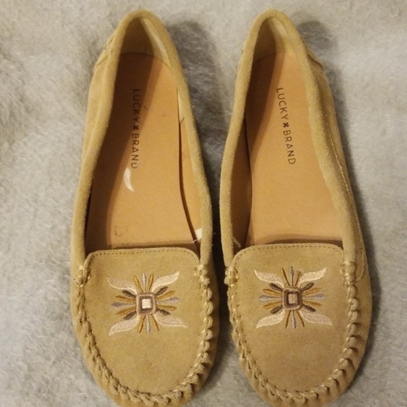 Lucky Brand Shoes - LUCKY BRAND Ailee Embroidered Moccasins, sz 9 FIRM